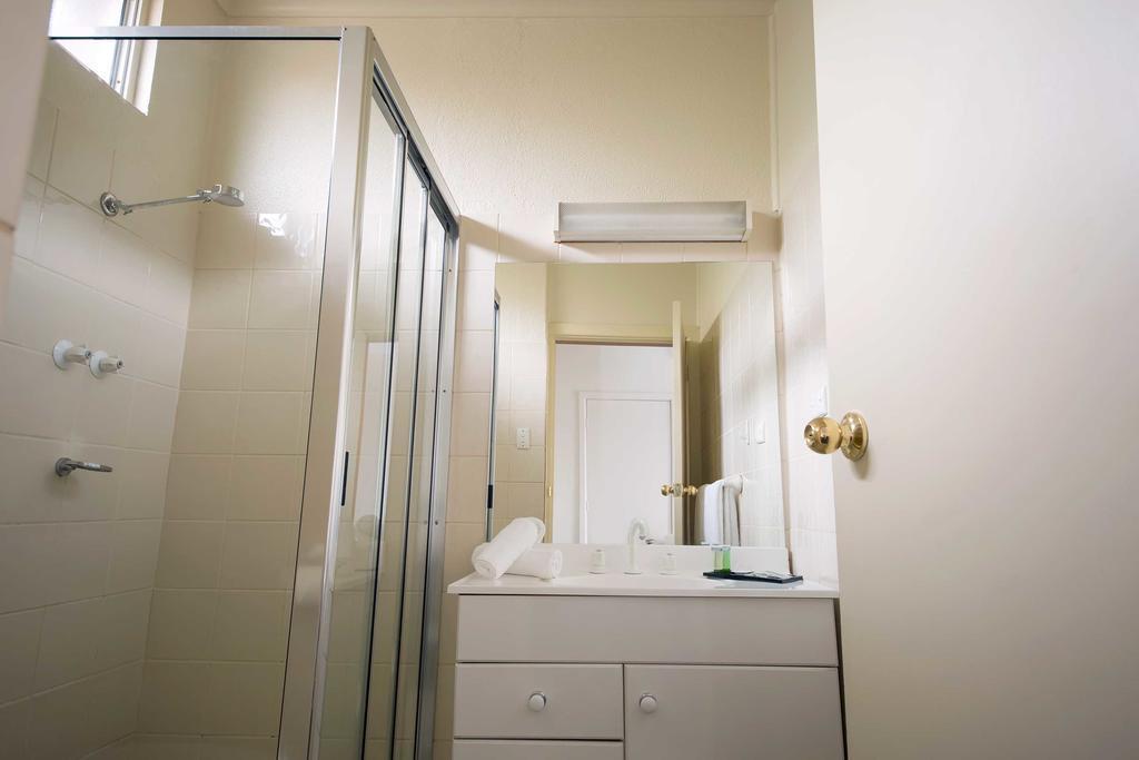 Boomerang Hotel Lavington Zewnętrze zdjęcie